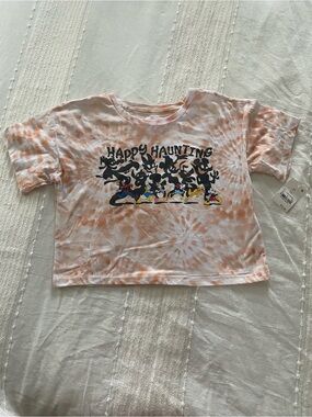 Disney Kids 'Happy Haunting' Mickey Mouse and crew Tie-Dye Tee - Peach & White